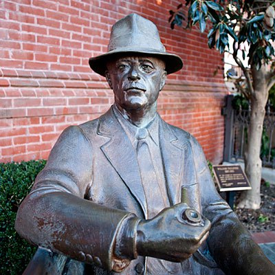 william faulkner statue l 