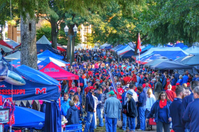 AT&T Reports No Cellular Outage on Campus