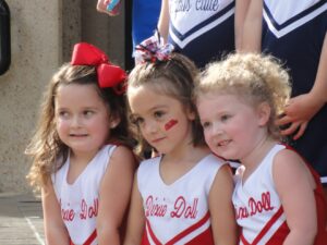 Dixie Dolls in the Grove