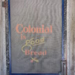 Colonial Bread Screen Door / Photo By HottyToddy.com