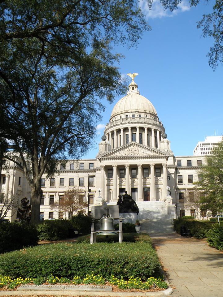 Lawmakers Hold Hearings on Mississippi Income Taxes