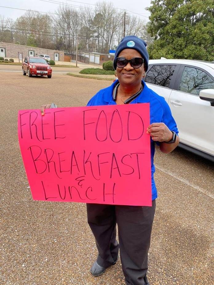Oxford, Lafayette School District Serve Almost 40K Meals