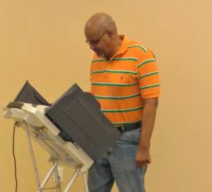 Lafayette Supervisors Approve Additional Poll Workers, Cleaners