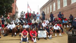 Ole Miss Rebels Vote to Leave Practice; March to Square for Protest