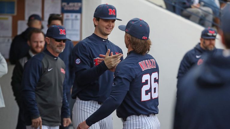 No. 4 Ole Miss Claims Series in Doubleheader Sweep Over Alabama