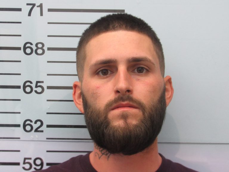 Oxford Man Arrested After Passing a Bad Check for $7K