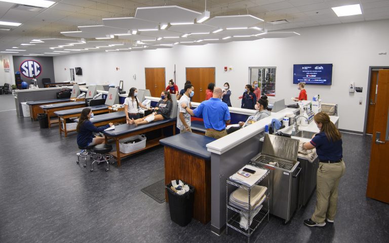 UM Offers New Master’s Degree in Athletic Training