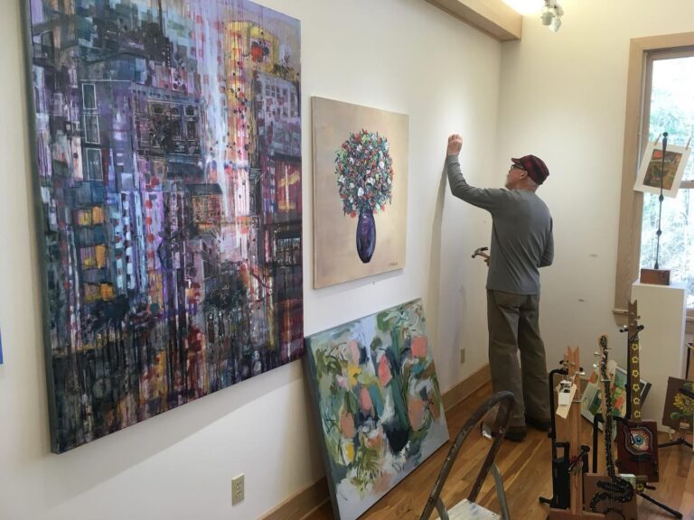Women’s Art Collective at Oxford Treehouse Gallery