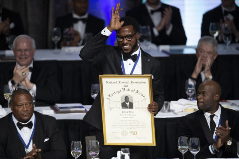 NFL Legend Patrick Willis to Deliver 2020 UM Commencement Address