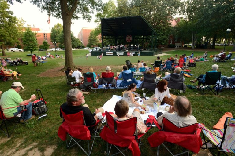 Summer Sunset Series Returns This June to the Grove