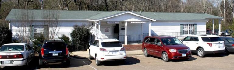 Oxford Food Pantry Has Abundance of Food for Those in Need