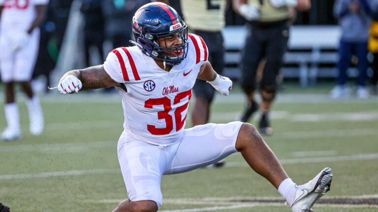 Rebels Linebacker Jacquez Jones Says His Time at Ole Miss is Over