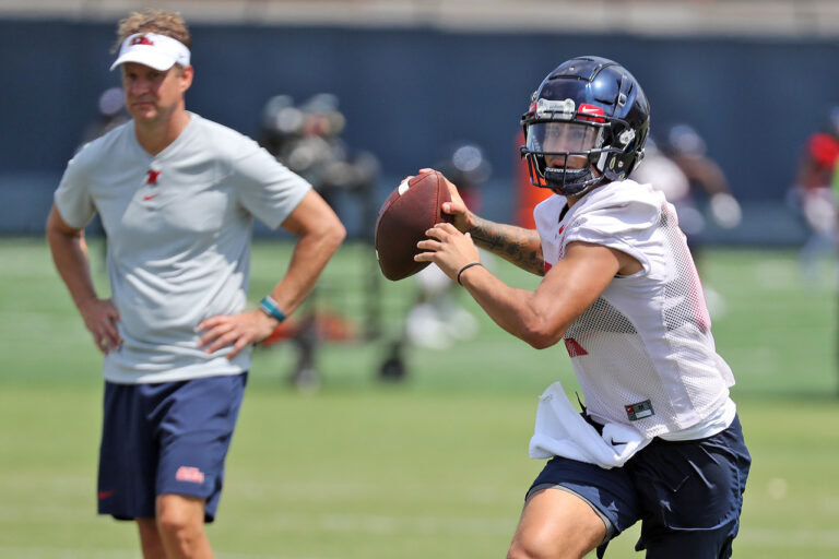 Rebels Offense Shines in First Fall Scrimmage