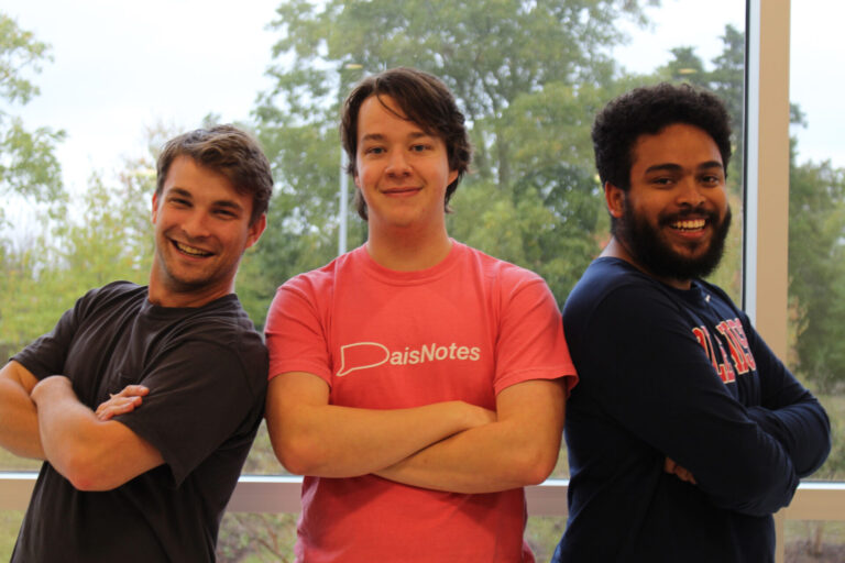 UM Graduates’ DaisNotes App Offers New Connection Tool