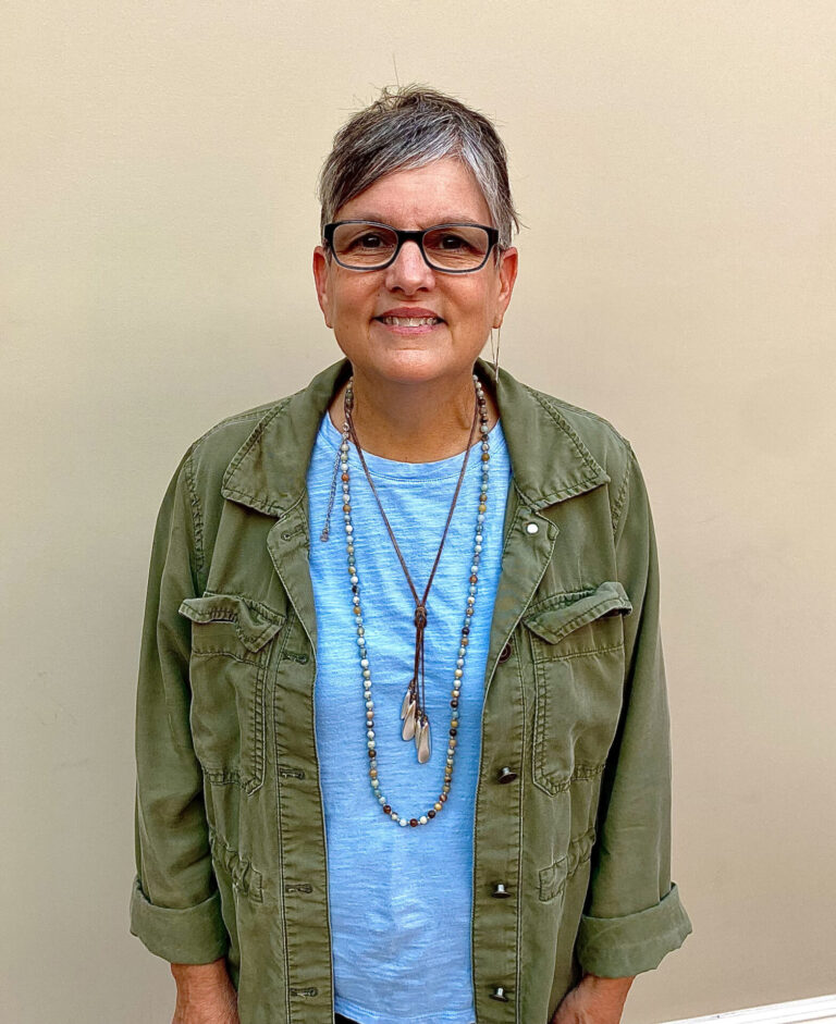 UMHS Teacher Named 2021 Outstanding Earth and Space Science Teacher