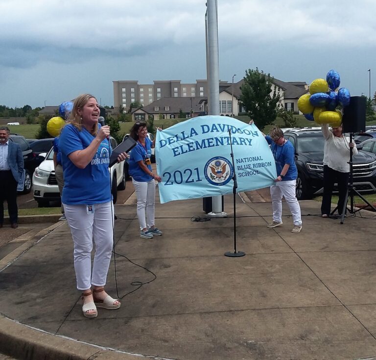 Della Davidson Named National Blue Ribbon School