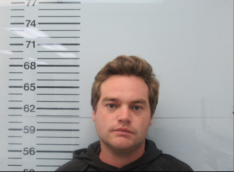 False Report of a Bomb on Oxford Square Leads to Arrest