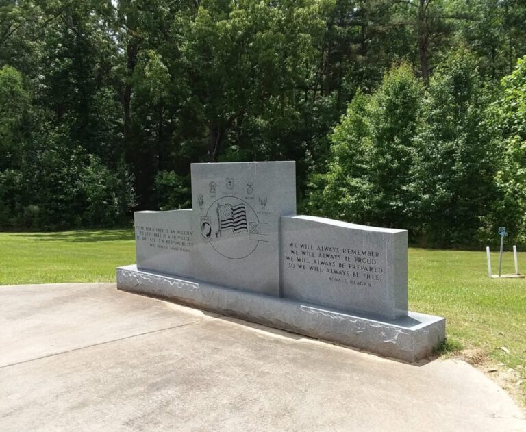 Memorial Day Celebration to be Held Monday at Veterans Park