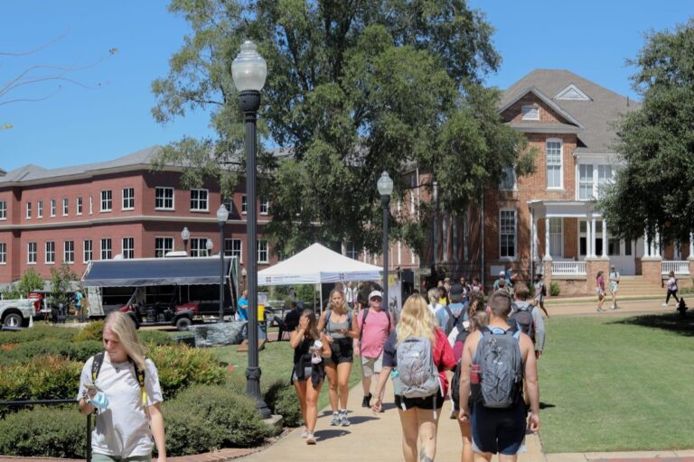 Mississippi Universities Got Millions in Pandemic Relief. It’s Hard to Know How They Spent it. 