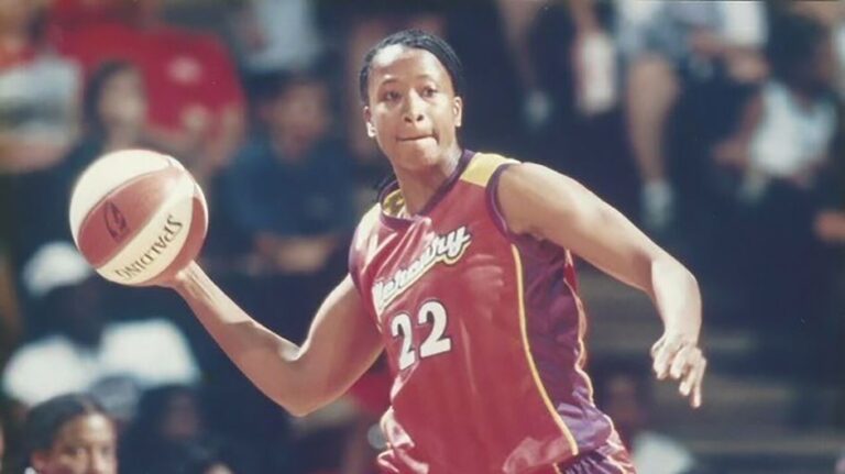 Rebel Great Jennifer Gillom Named a Nominee for the 2022 Arizona Sports Hall of Fame Class