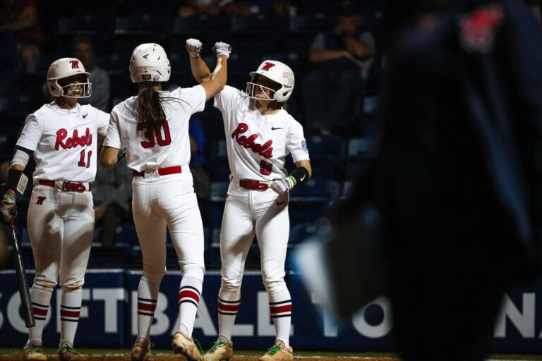 Ole Miss Defeats Georgia to Advance in SEC Tournament