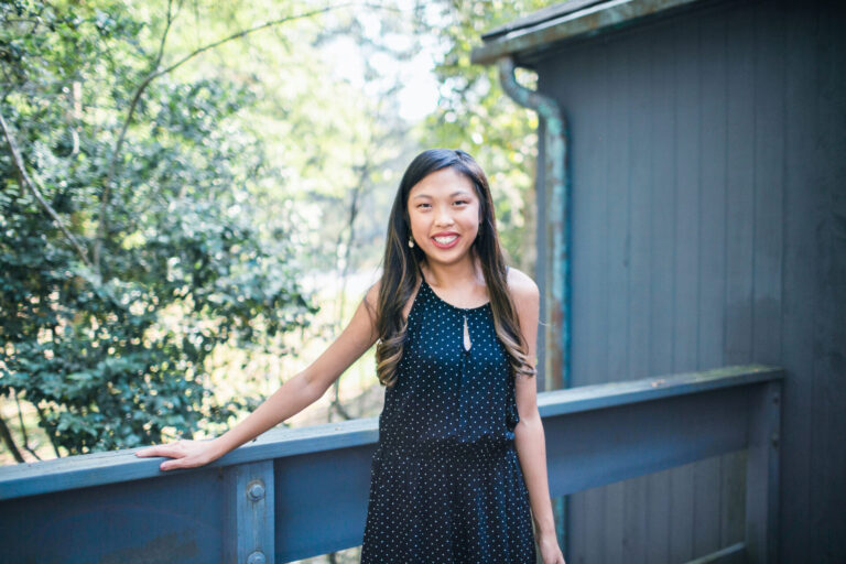 Sophomore Speech-Language Pathology Major Wins National Scholarship