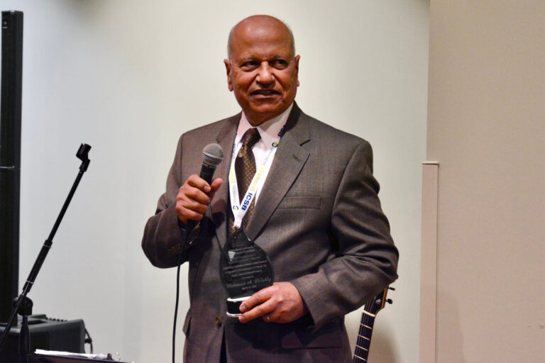 Natural Products Center Celebrates 20th Botanicals Forum