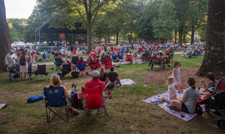 Summer Sunset Series Returns to the Grove