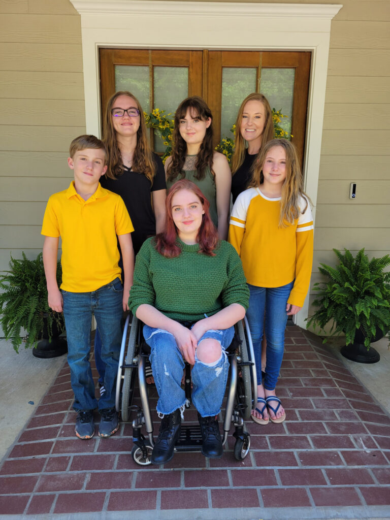 After Life-Threatening Accident, Mother of Five Pursues Dream