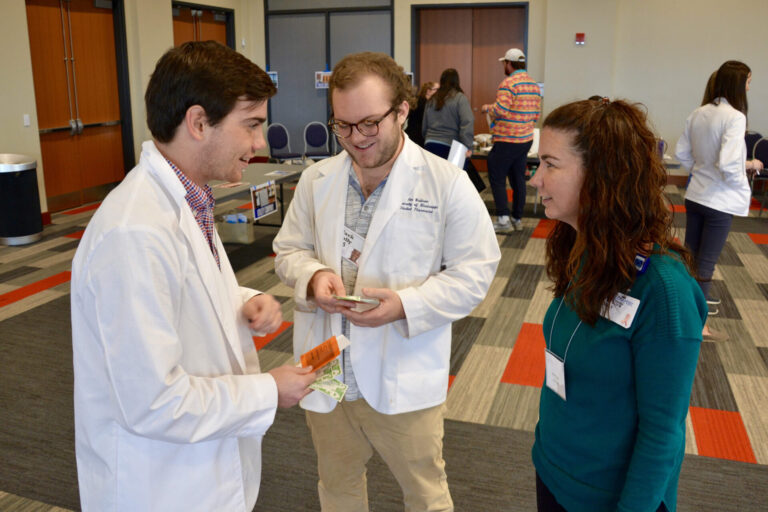 Pharmacy Professor Brings Interprofessional Experience to Classroom