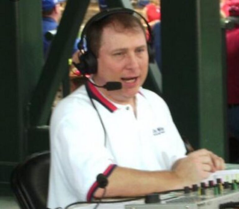 Gary Darby Finds Calling in Sports Radio