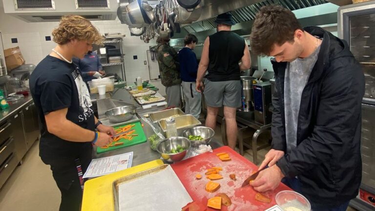 Ole Miss Student-Athletes Eat to Compete with Partnership through University’s Nutrition and Hospitality Management Program