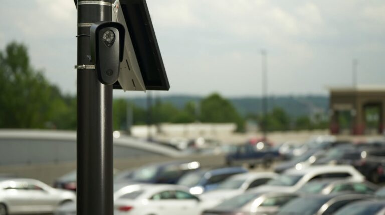License Plate Cameras in Grand Oaks Could Help OPD Solve More Crimes