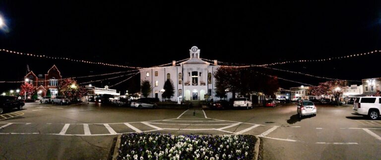 Oxford’s Canopy of Lights Will be Turned on Nov. 8