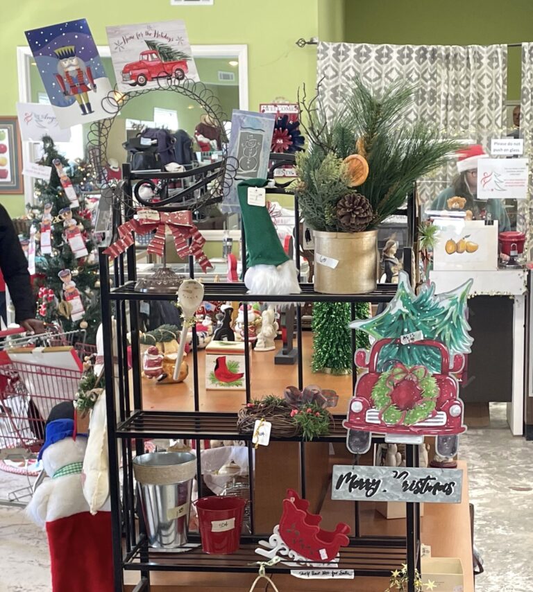 Oxford Salvation Army Holiday Open House Kicks off Red Kettle Campaign