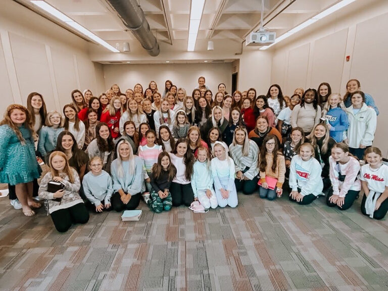 UM Student Gives Oxford Youth a ‘Big Sister’