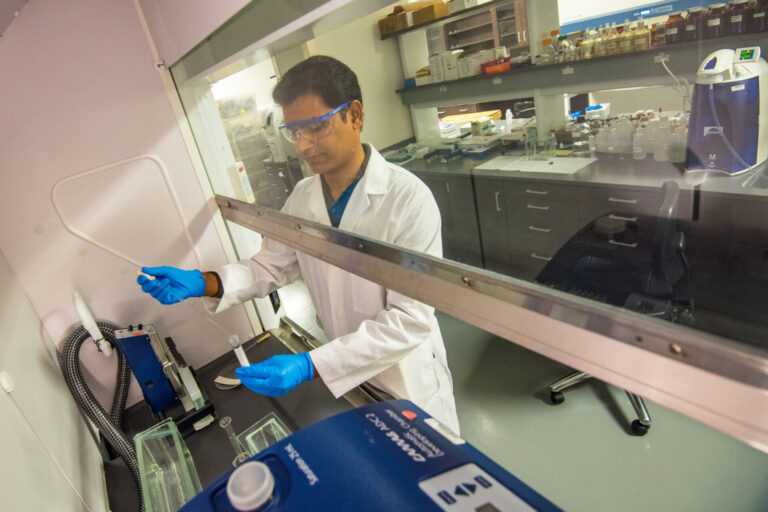 UM Center’s Role Critical in Quality and Safety of Supplements, Cosmetics