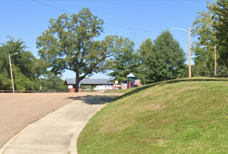 City to Save Stone Park Pavillion – For Now