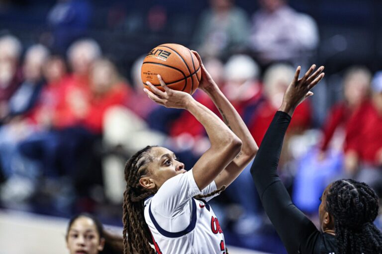Ole Miss Women’s Basketball Defeats Vanderbilt