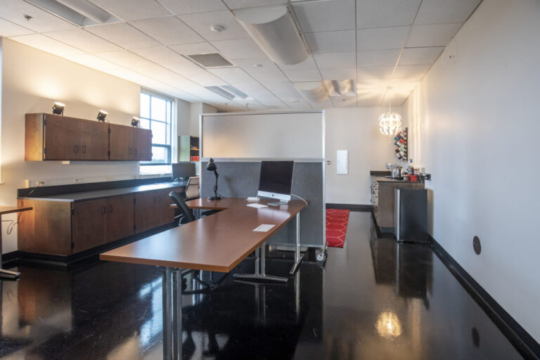 Red Window Expands at Insight Park