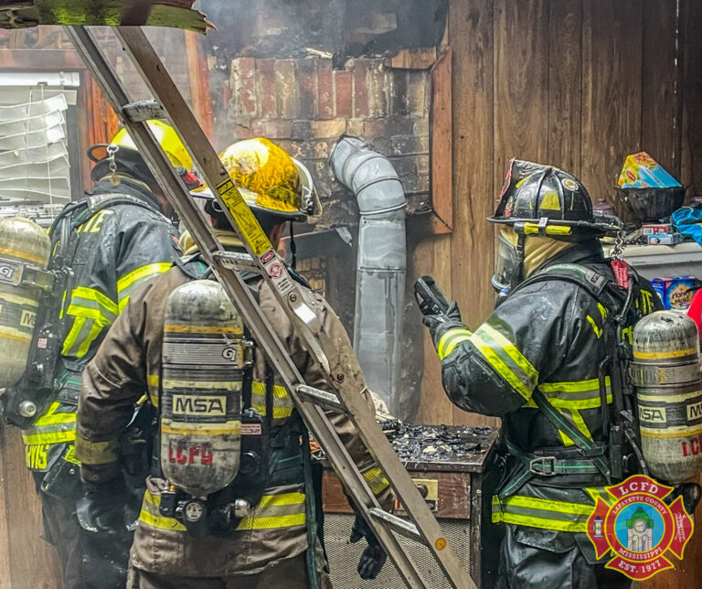 Structure Fire in Southern Lafayette County