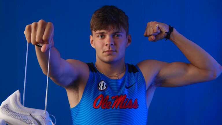 Ole Miss Men’s Distance Medley Relay Wins SEC Weekly Honors