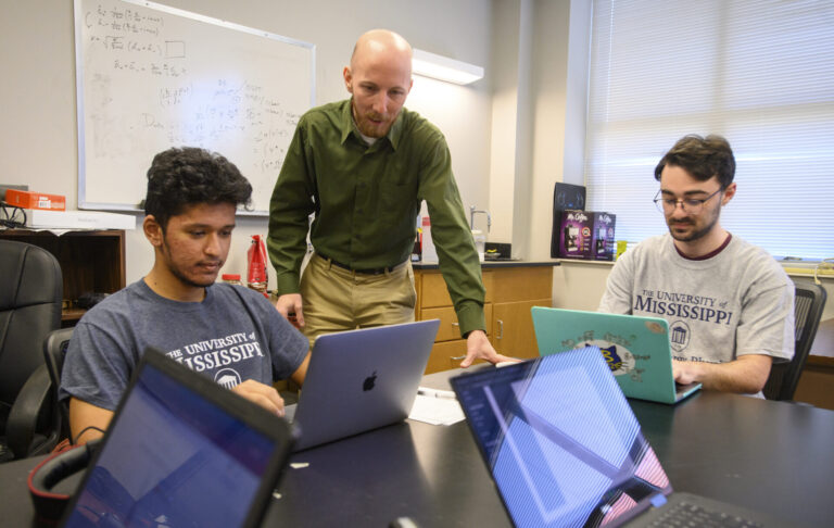 UM Physicist Helps Advance Understanding of Fundamental Particles