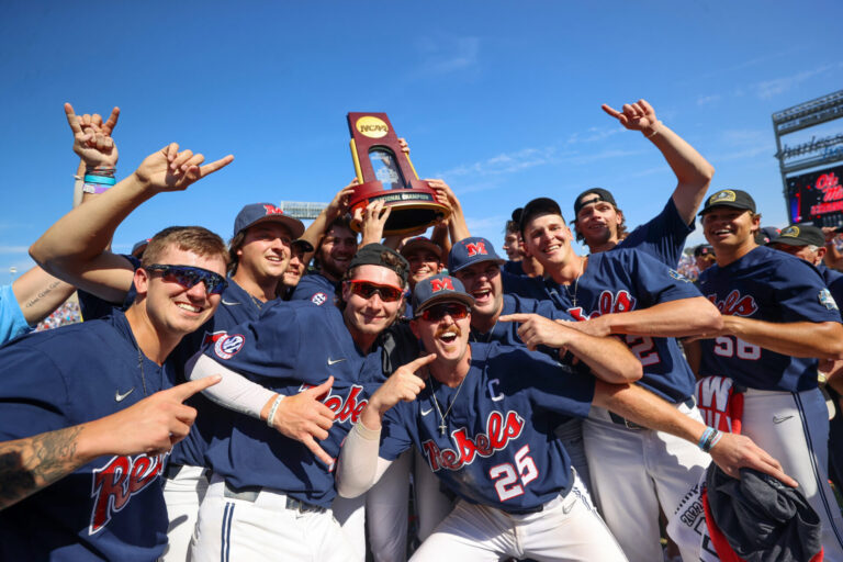 Texas Bank Honors Ole Miss Baseball Program