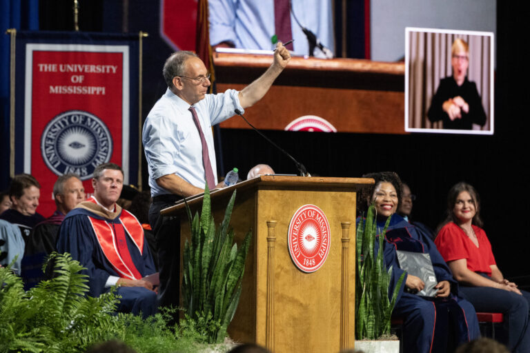 Convocation Welcomes University’s Largest Incoming Class