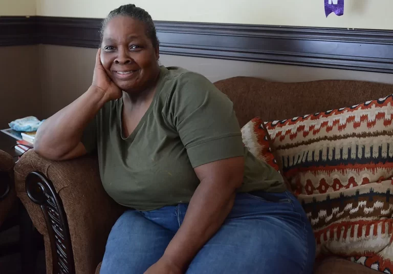 Woman Risks Job to Care for Incarcerated Woman’s Baby, Now Wants to Start a Center to Help Others