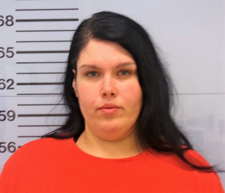 Batesville Woman Charged With Exploitation of a Vulnerable Person