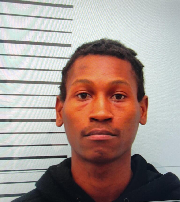 Local Police Issue BOLO for Man Who Ran From Circuit Court This Morning