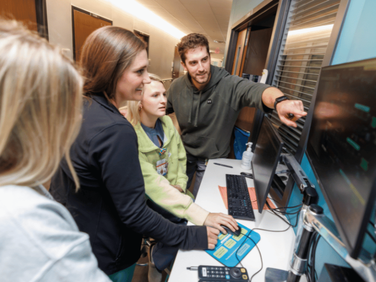 PICU Wins Beacon Award for Excellence from American Association of Critical-Care Nurses 