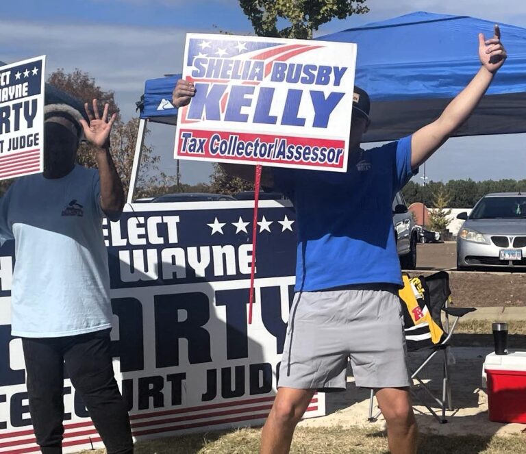 East to Remain Sheriff; Four New Supervisors to Sit on Board in January